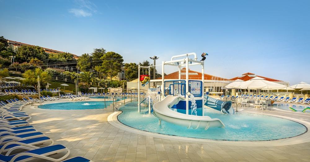 Maistra Select Belvedere Resort ヴルサル エクステリア 写真