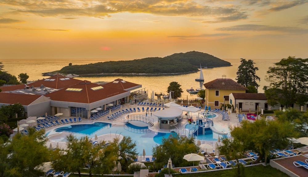 Maistra Select Belvedere Resort ヴルサル エクステリア 写真
